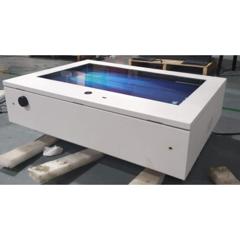 32" Outdoor Panel PC vanntett Høye nits 1500 for sollys med automatisk lyssensor