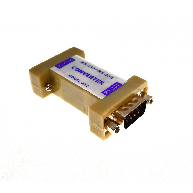 Optical RS232 isolator with DB9. Gets power from the control signals TXD, RTS and DTR